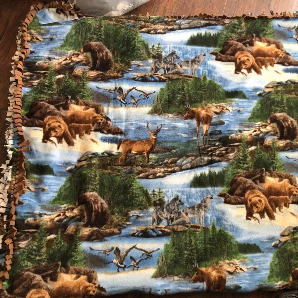 Vintage Handmade Quilt Blanket Nature Forest Moose Bear Wolf Birds Wilderness